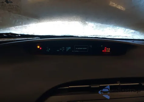 2011 Toyota Prius Three from USA, damaged, VIN JTDKN3DU6B1353316